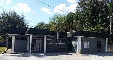 Main picture of 2224 E Columbus Dr