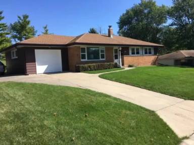 Main picture of 5404 Moorehead Ln