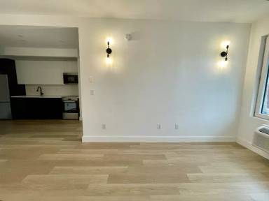 Main picture of 1042 President St