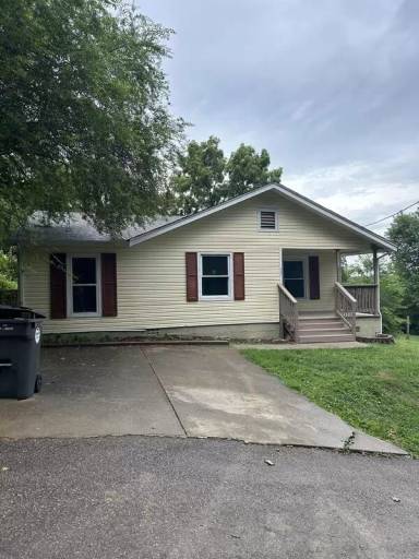 Main picture of 302 John St