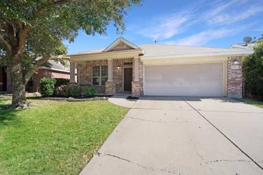 Main picture of 317 Parakeet Dr