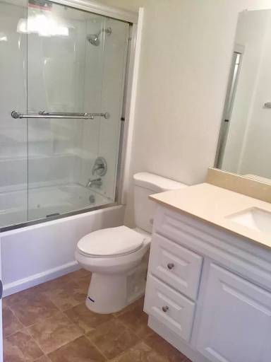 Main picture of 676 Rosewood Ave