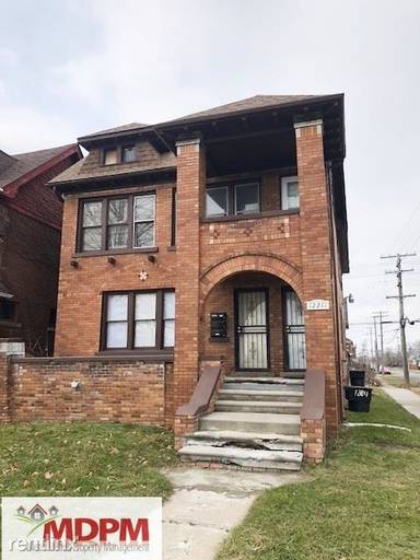 Main picture of 12211 Stoepel St