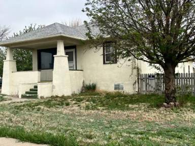 Main picture of 1640 Grant St