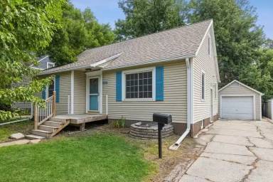 Main picture of 1218 Northwestern Ave