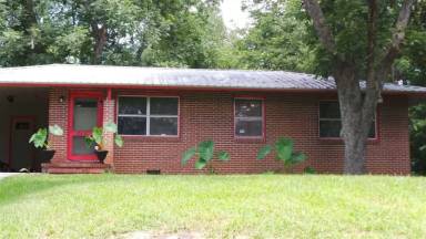 Main picture of 2431 Rosen Ave