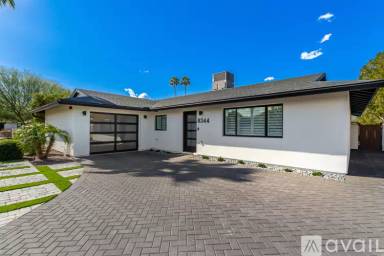 Main picture of 8344 E Stella Ln