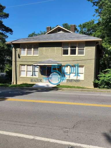 Main picture of Completely Remodeled Hillcrest Apartment