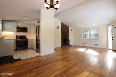 Main picture of 250 Allston St