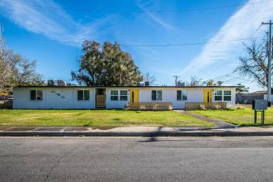 Main picture of 151 N Elm St