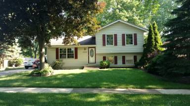 Main picture of 1737 Southampton Dr SE