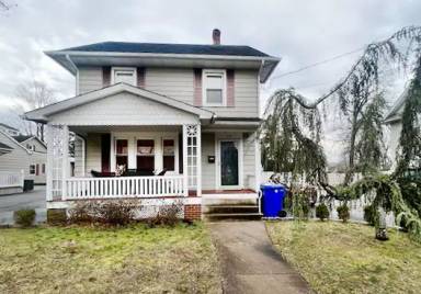 Main picture of 12 Colfax St