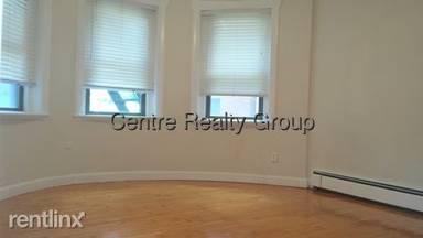 Main picture of 1714 Beacon St