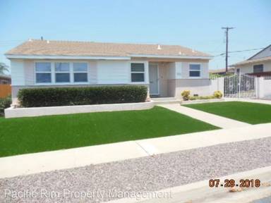 Main picture of 4966 Chaucer Ave