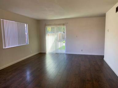 Main picture of 558 Hazel Dell Way
