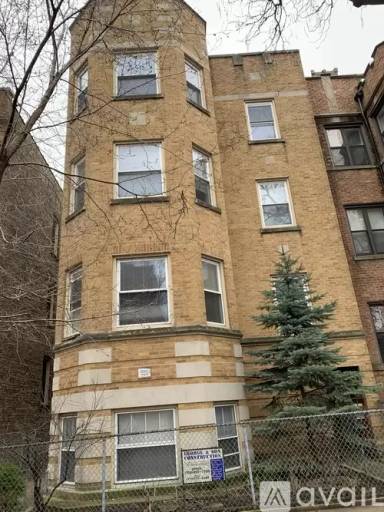 Main picture of 1531 W Ardmore Ave