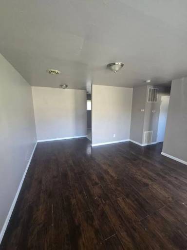 Main picture of 2342 Wisconsin St