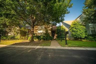 Main picture of 1364 Harbor Park Dr