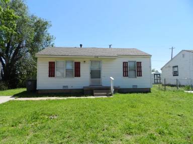 Main picture of 1238 SW 25th Pl