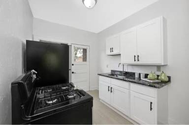 Main picture of 14150 Superior Rd