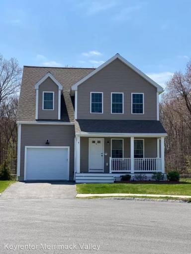 Main picture of 9 Bicknell Cir