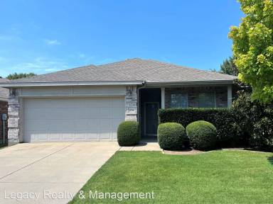 Main picture of 5748 Touchstone Dr