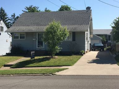 Main picture of 4019 Washington Ave