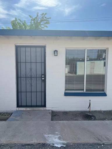 Main picture of 3414 E Kleindale Rd