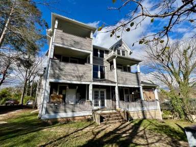 Main picture of 33 Starnes Ave