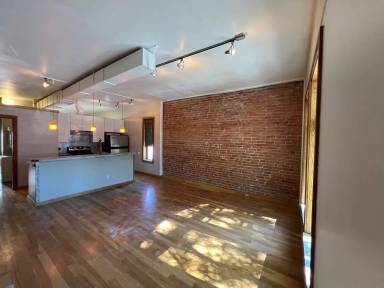 Main picture of 2323 W 30th Ave