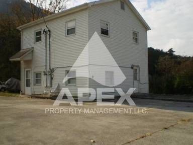 Main picture of 9122 Andersonville Pike