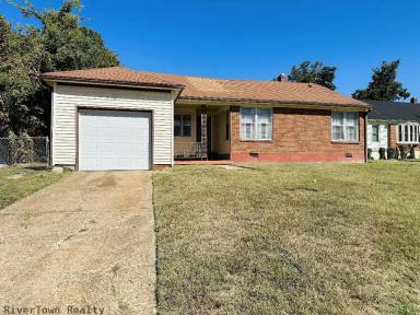 Main picture of 2176 Vollintine Ave