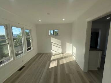 Main picture of 217 N Bel Aire Dr