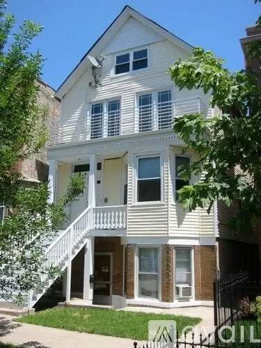 Main picture of 3339 N Bell Ave