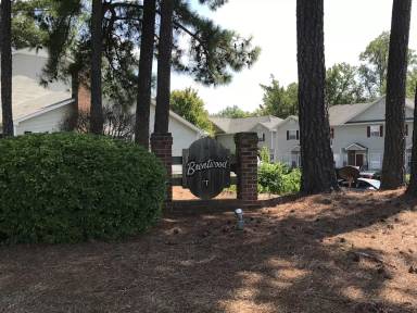 Main picture of 704 McDow Dr