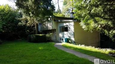 Main picture of 2408 NE 180th St