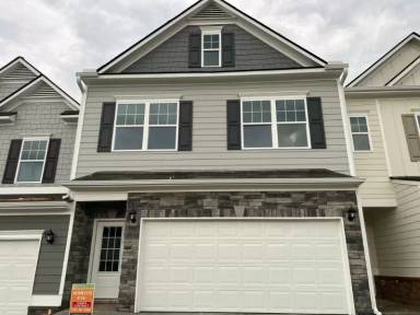 Main picture of 67 Pinnacle Way