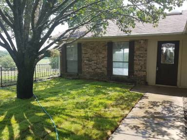 Main picture of 898 Ridgeview Rd
