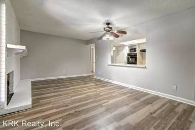 Main picture of 433 E Riviera Dr