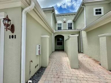 Main picture of 1305 Mariposa Cir