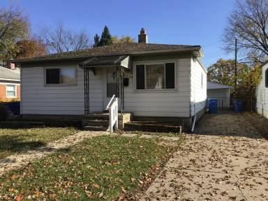 Main picture of 4639 Edgewood St
