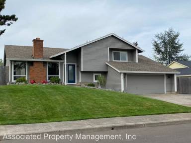 Main picture of 419 NE Hillwood Dr