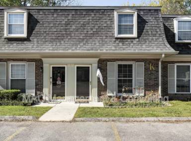 Main picture of 1010 Country Club Rd