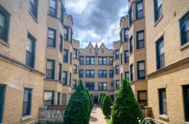Main picture of 6612 S Kenwood Ave