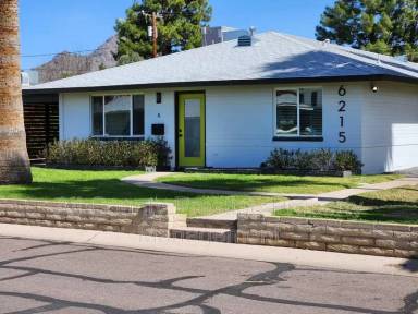 Main picture of Six Palms Apartments