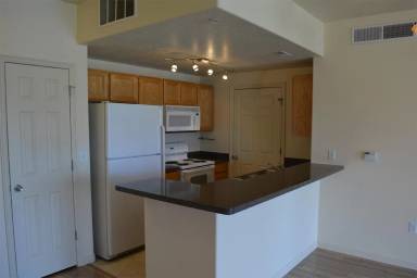 Main picture of 165 Albion Village Way