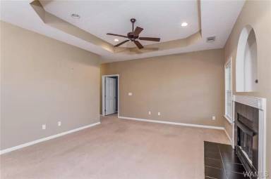 Main picture of 1913 43rd Ave