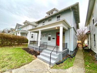 Main picture of 2115 Wayne Ave