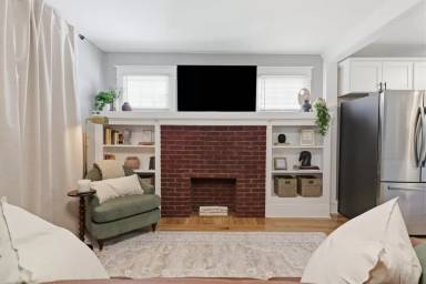 Main picture of 23 Norwalk Ave