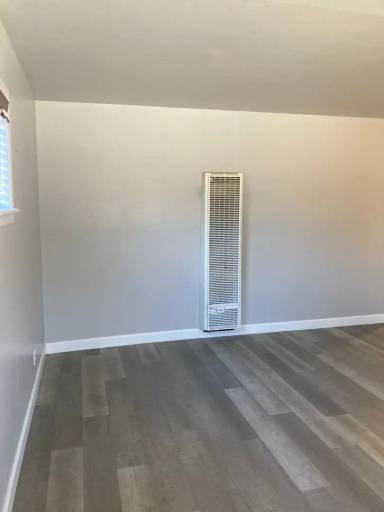 Main picture of 533 Capitol Hill Ave